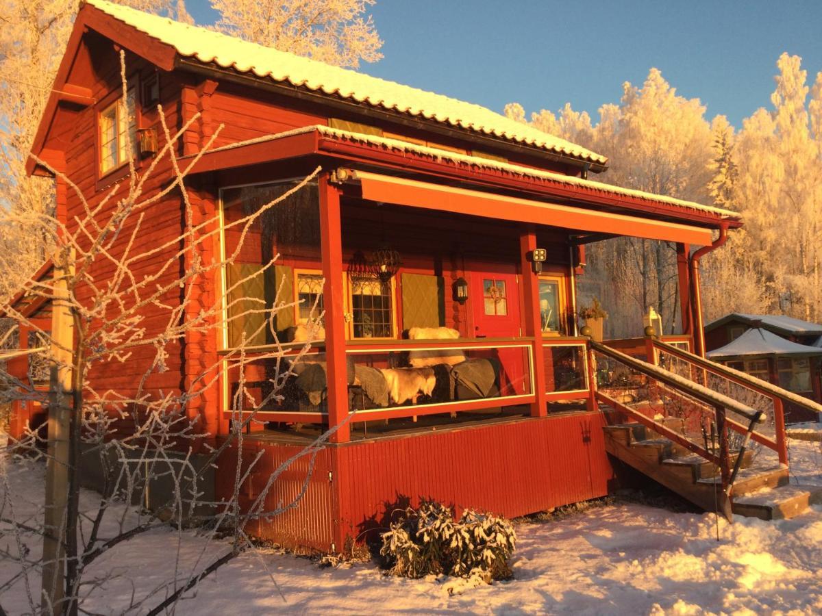 Mysigt Boende I Raettvik Med Utsikt Oever Siljan Extérieur photo