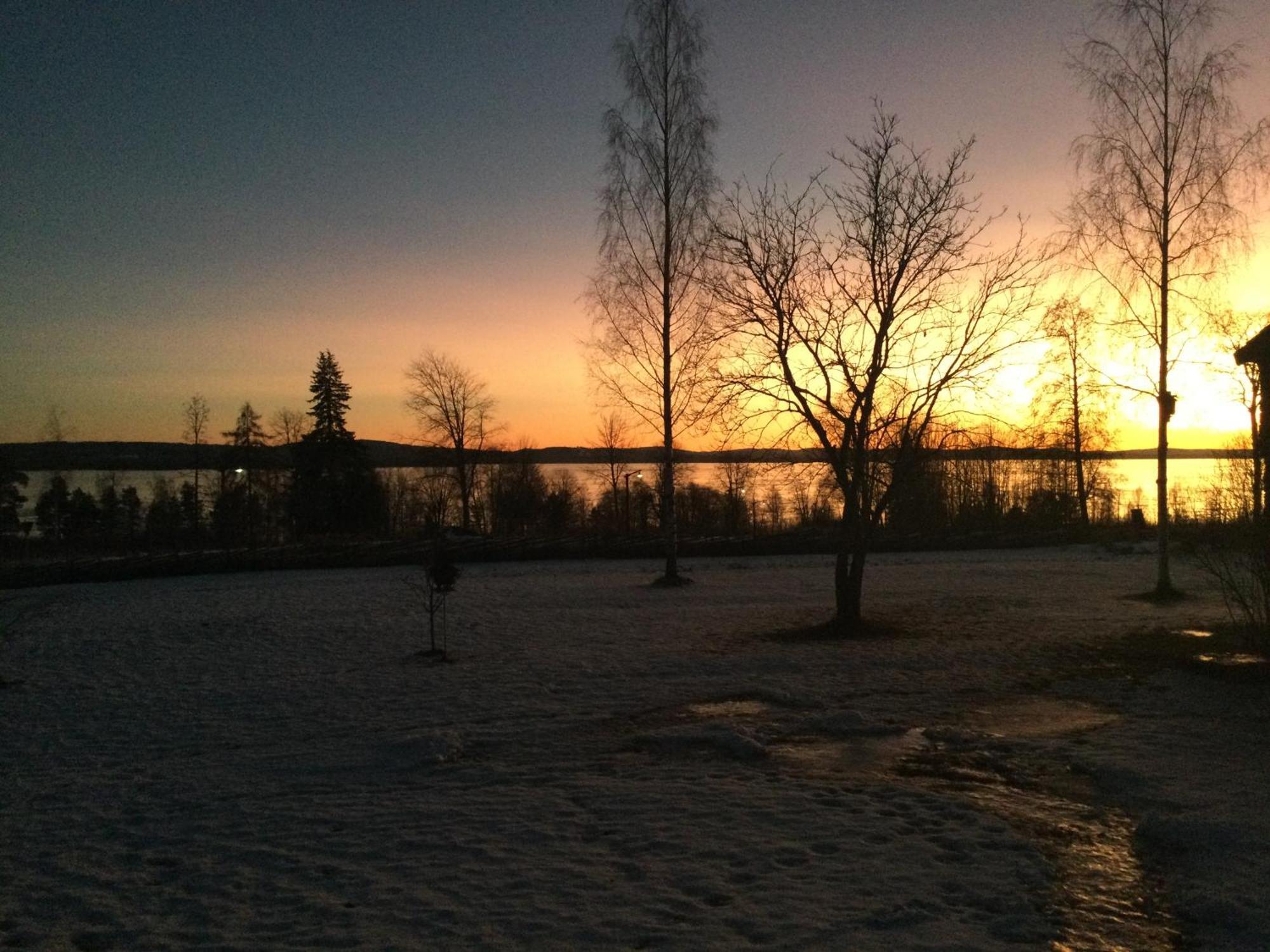Mysigt Boende I Raettvik Med Utsikt Oever Siljan Extérieur photo